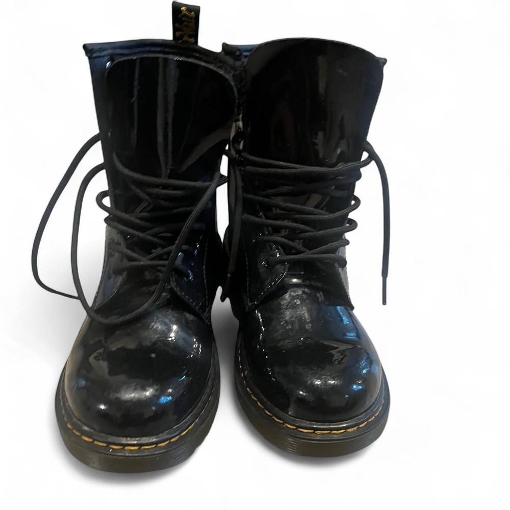 Black Dr. Martens 1460 boots in US 6 Grunge Punk
